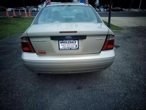 2006 Ford Focus ZX4 S