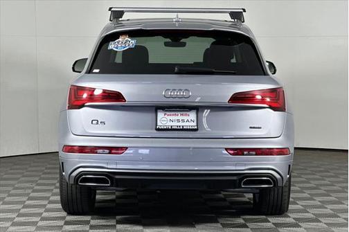 2023 Audi Q5 45 S line Premium