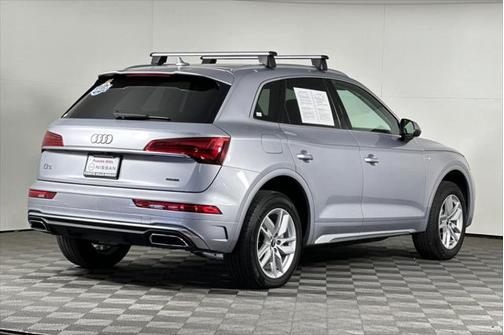2023 Audi Q5 45 S line Premium
