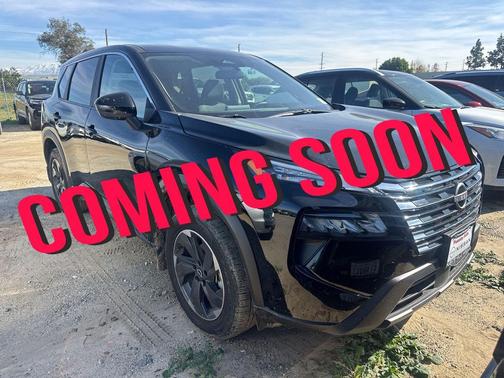 2025 Nissan Rogue SV