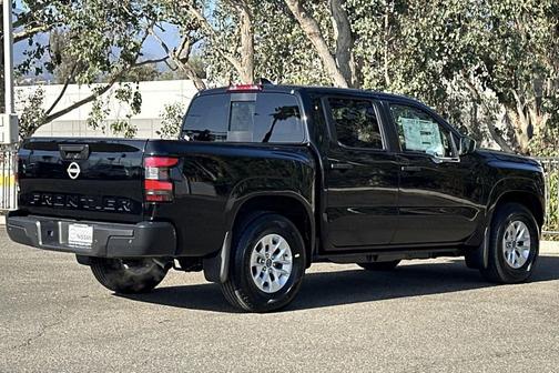 2026 Nissan Frontier S