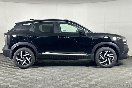 Super Black 2026 Nissan Kicks SV