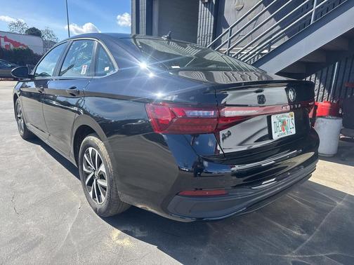 2025 Volkswagen Jetta 1.5T S