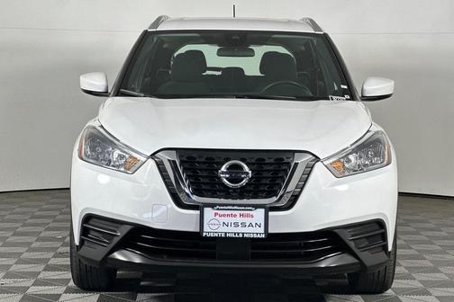 2020 Nissan Kicks SV