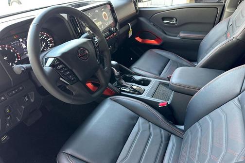 2025 Nissan Frontier PRO-X