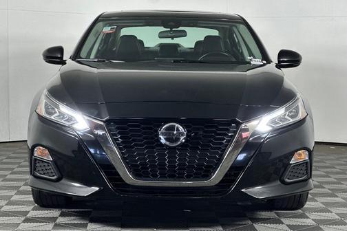2020 Nissan Altima SR Intelligent AWD