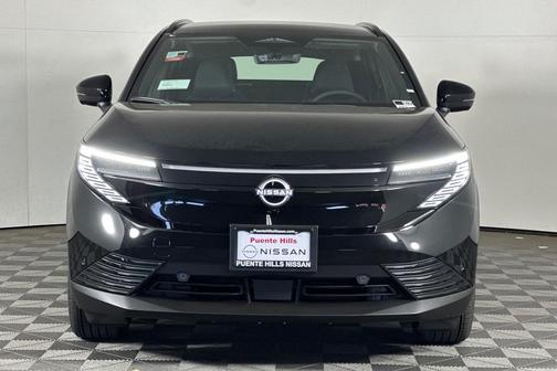 2026 Nissan Leaf PLATINUM+