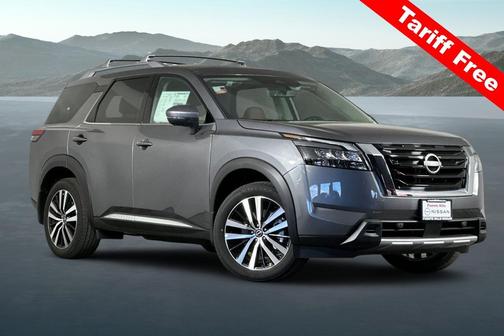 2025 Nissan Pathfinder Platinum FWD