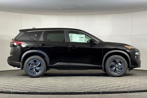 Super Black 2026 Nissan Rogue SV