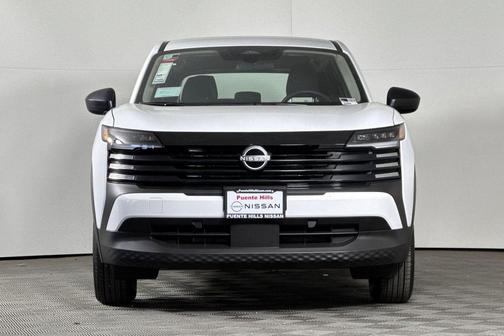 Fresh Powder 2026 Nissan Kicks S