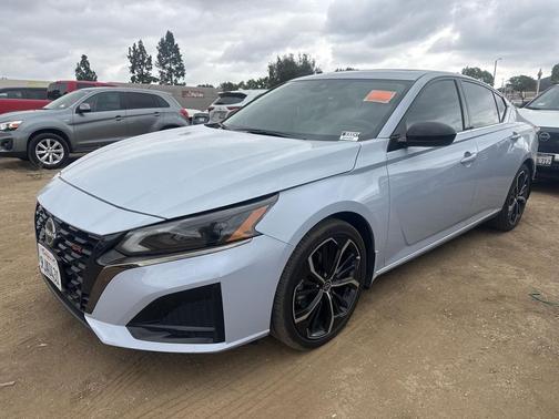2024 Nissan Altima SR FWD