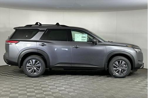 2025 Nissan Pathfinder SV FWD