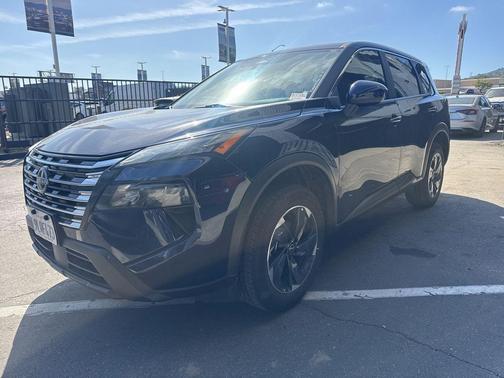 2024 Nissan Rogue SV