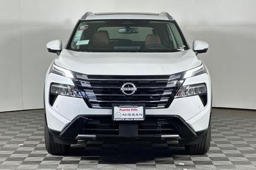 2025 Nissan Rogue Platinum