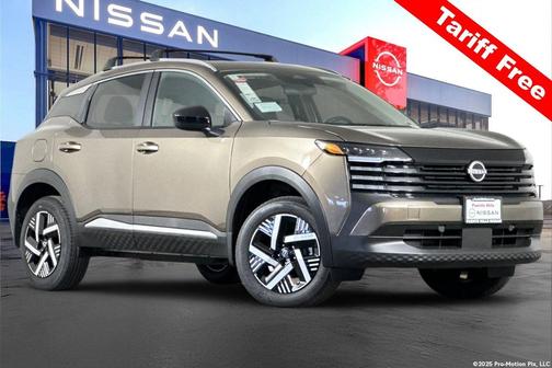 Canyon Bronze Metallic 2026 Nissan Kicks SV