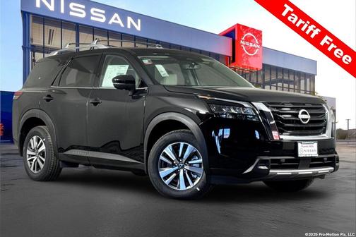 2025 Nissan Pathfinder SL 4WD