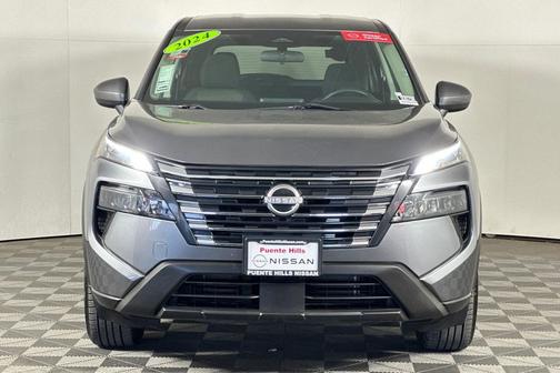 2024 Nissan Rogue SV