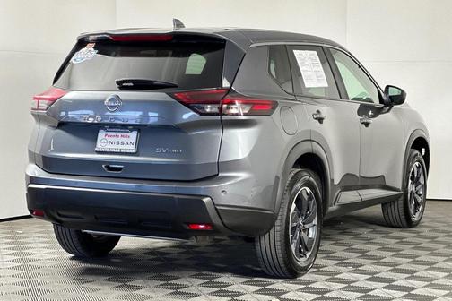 2024 Nissan Rogue SV