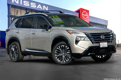 Champagne Silver Metallic 2025 Nissan Rogue Platinum