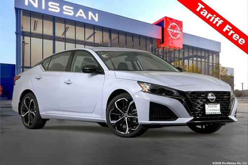 2025 Nissan Altima SR FWD