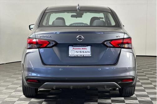 2021 Nissan Versa 1.6 SV