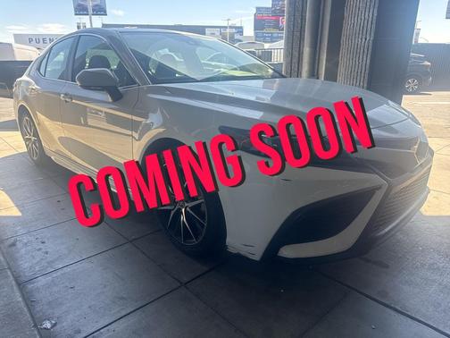 2023 Toyota Camry SE