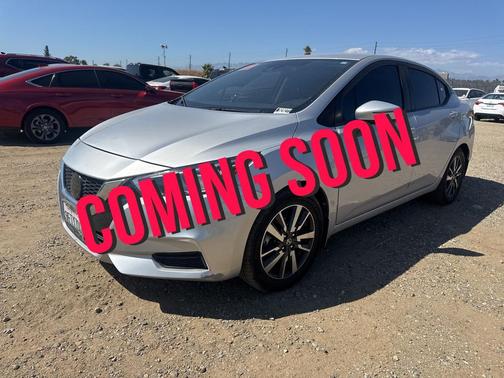 2021 Nissan Versa 1.6 SV