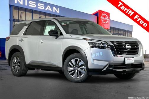 2025 Nissan Pathfinder S FWD