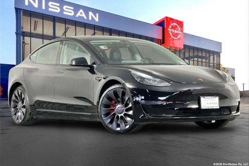 2023 Tesla Model 3 Performance