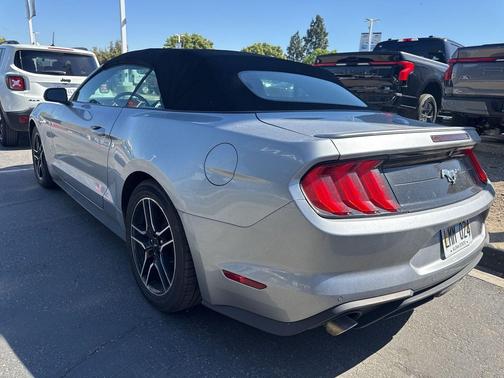 2022 Ford Mustang EcoBoost Premium