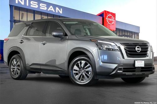 2022 Nissan Pathfinder S 2WD