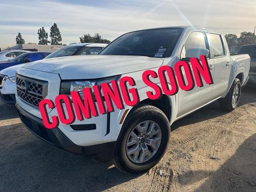 2023 Nissan Frontier SV