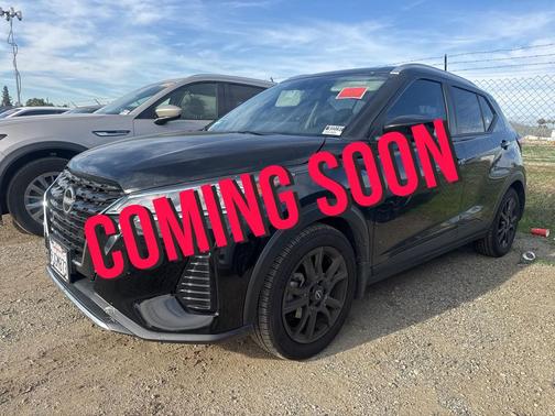 2023 Nissan Kicks SV