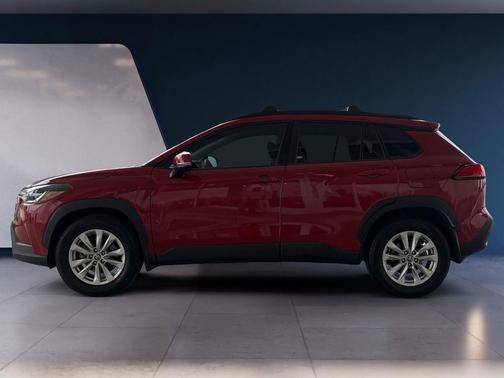 Barcelona Red Metallic 2023 Toyota Corolla Cross LE