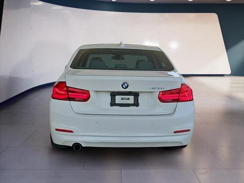 2016 BMW 320 i