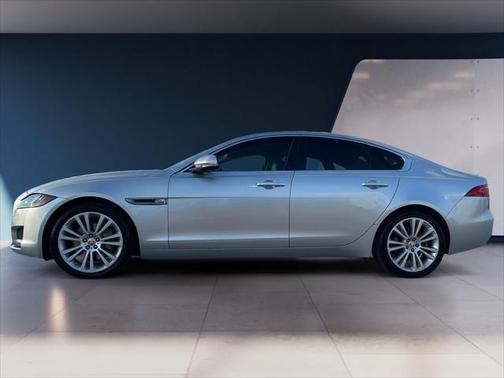 2020 Jaguar XF 25t Prestige RWD Automatic