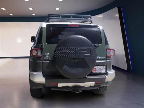 2014 Toyota FJ Cruiser Base