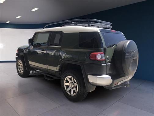 2014 Toyota FJ Cruiser Base