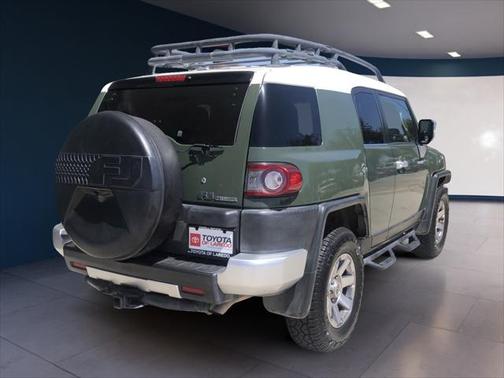 2014 Toyota FJ Cruiser Base
