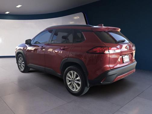 2022 Toyota Corolla Cross LE