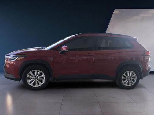 2022 Toyota Corolla Cross LE