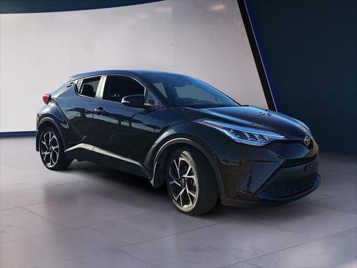 2021 Toyota C-HR XLE