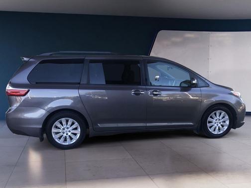 2016 Toyota Sienna Limited
