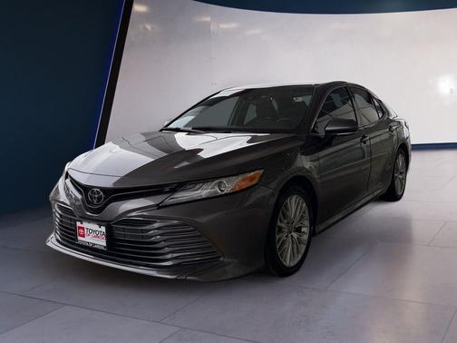 2020 Toyota Camry XLE
