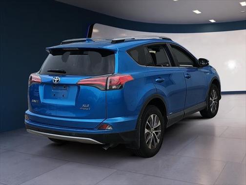 2018 Toyota RAV4 Hybrid XLE