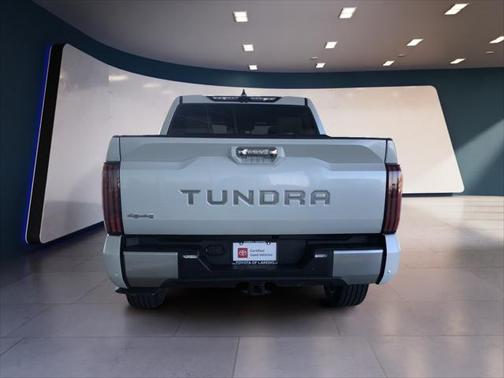 2023 Toyota Tundra Hybrid Capstone