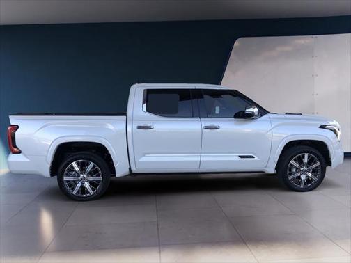 2023 Toyota Tundra Hybrid Capstone