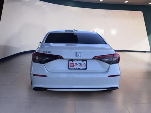 2024 Honda Civic Touring