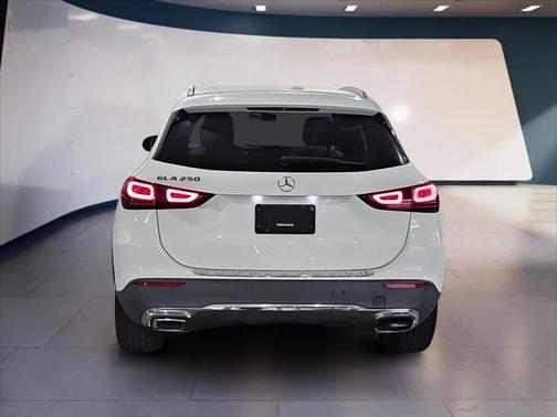 2021 Mercedes-Benz GLA 250 Base 4MATIC
