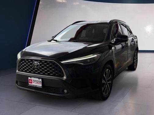 2022 Toyota Corolla Cross XLE